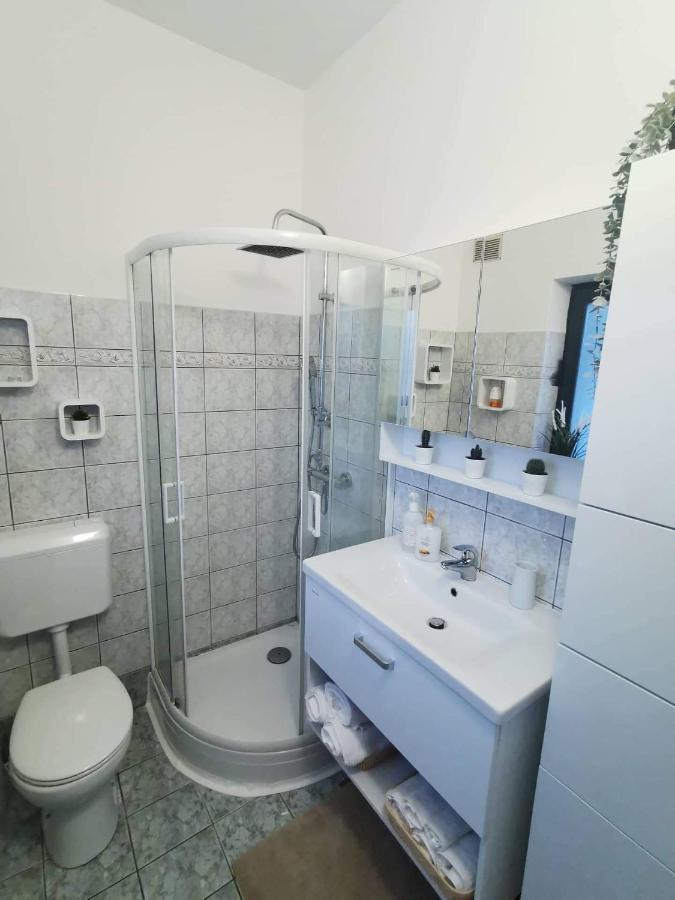 Piko'S Apartments Izola Kültér fotó
